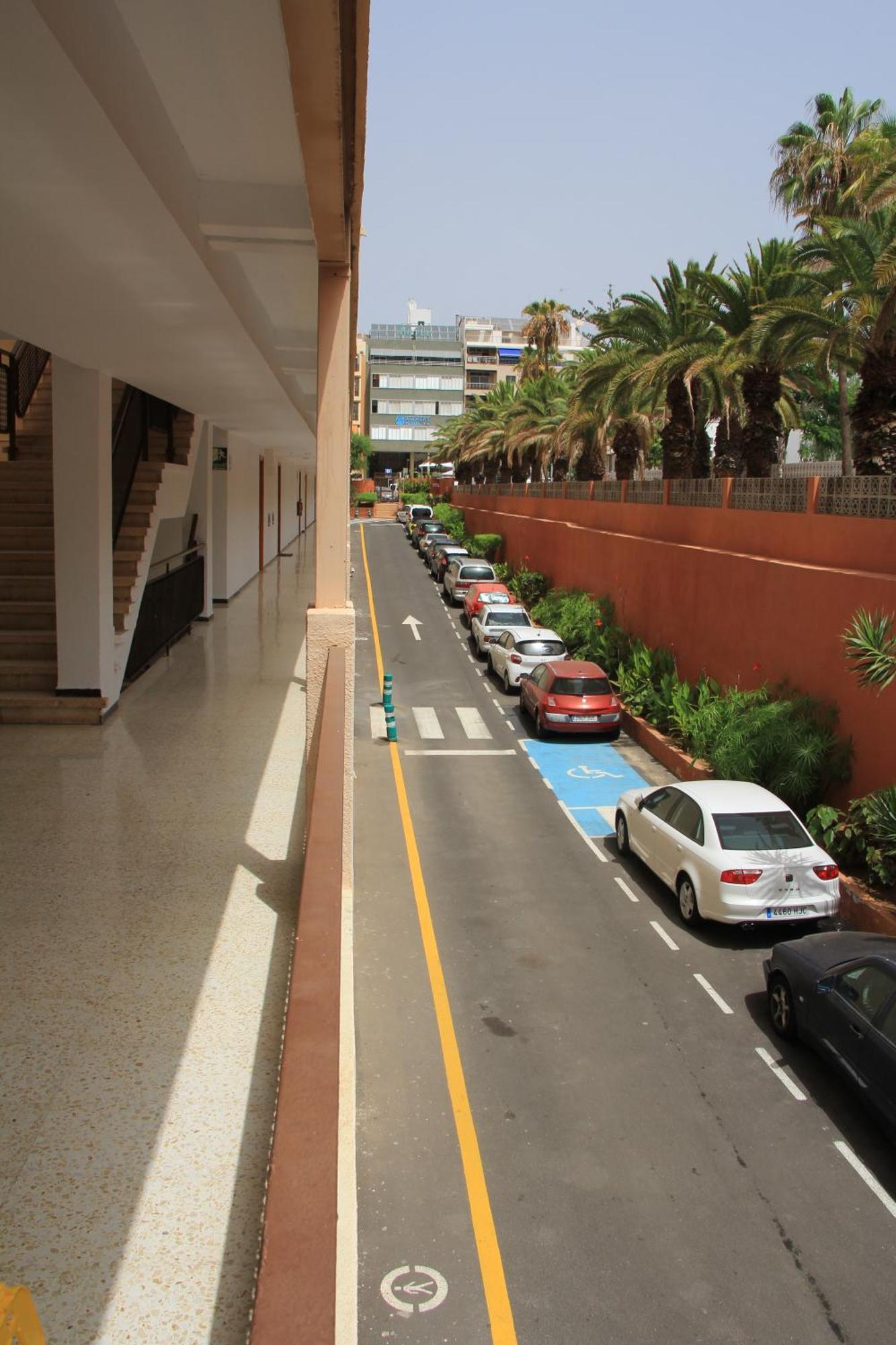 Cristianos - Two Bedrooms - Flayla-c *