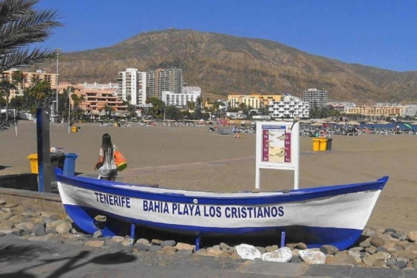 Cristianos - Two Bedrooms - Flayla-c